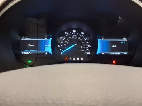 Used 2024 Ford Edge Titanium AWD/4WD image 18
