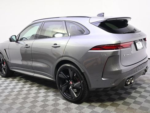 Used 2022 Jaguar F-PACE SVR AWD/4WD image 3