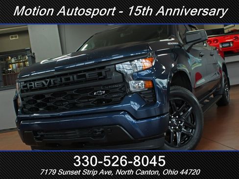 Used 2023 Chevrolet Silverado 1500 Custom AWD/4WD image 40