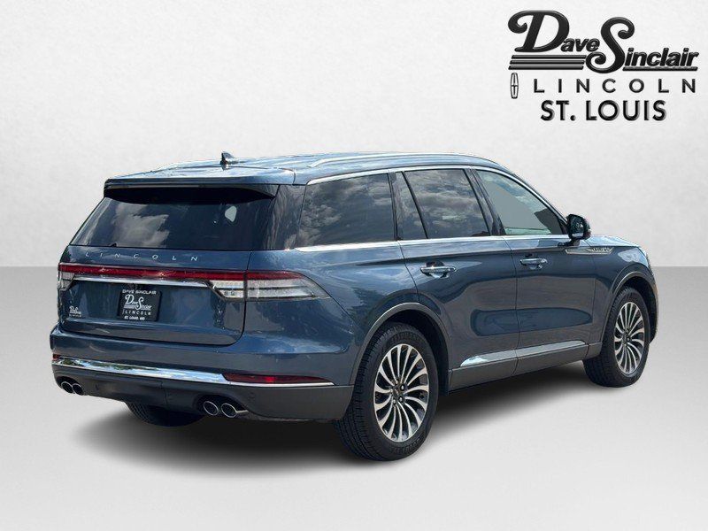 Used 2020 Lincoln Aviator Reserve w/ Class IV Trailer Tow Package AWD/4WD image 3