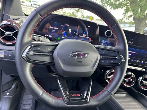 Used 2024 Chevrolet Blazer EV RS AWD/4WD image 9