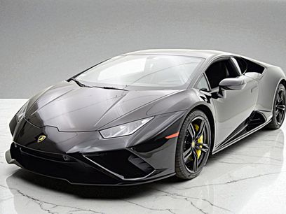 Used 2022 Lamborghini Huracan EVO