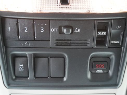 Used 2016 Toyota 4Runner Limited RWD image 26