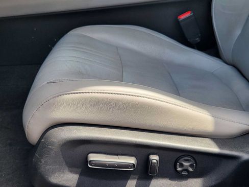 Used 2018 Honda Accord Touring image 23