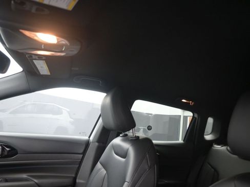 New 2026 Jeep Compass Latitude w/ Quick Order Package 29K image 10