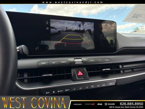 Used 2025 Kia K4 FWD image 11