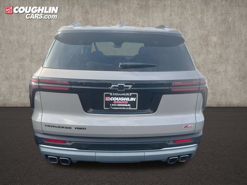 Used 2026 Chevrolet Traverse Z71 w/ Driver Confidence Package AWD/4WD image 9