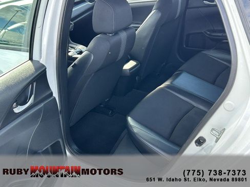 Used 2021 Honda Civic Sport image 19