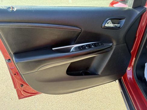 Used 2015 Dodge Journey Crossroad AWD/4WD image 29