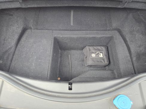 Used 2016 Jaguar F-TYPE R image 33