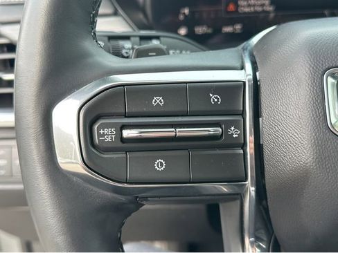 Certified 2024 GMC Acadia Elevation image 21