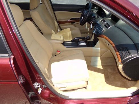 Used 2012 Honda Accord EX image 27