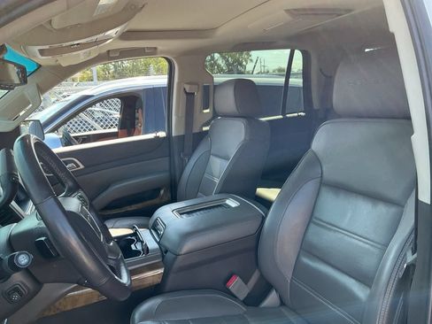 Used 2017 GMC Yukon Denali w/ Open Road Package AWD/4WD image 11
