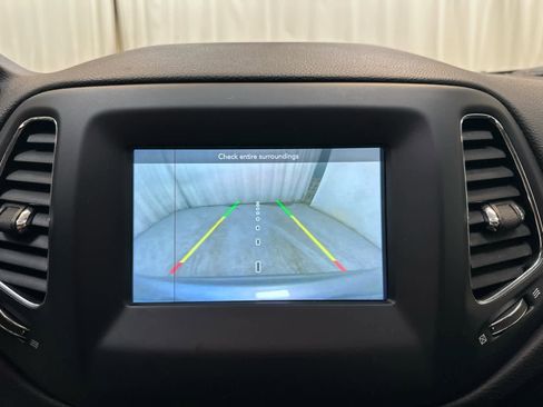 Used 2021 Jeep Compass Latitude w/ Convenience Group image 16