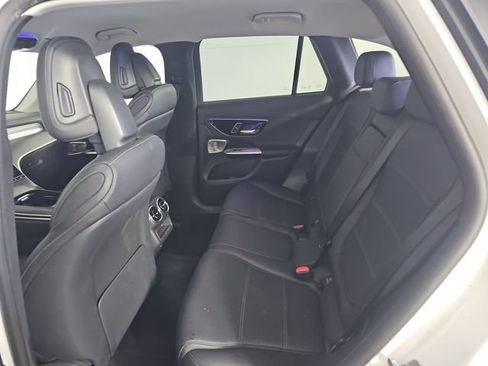 Used 2023 Mercedes-Benz GLC 300 w/ Exclusive Trim Package image 4