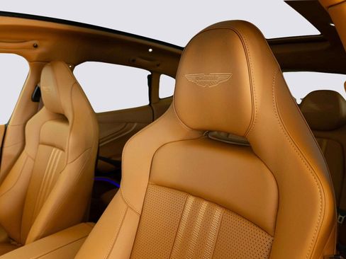 New 2026 Aston Martin DBX 707 image 15