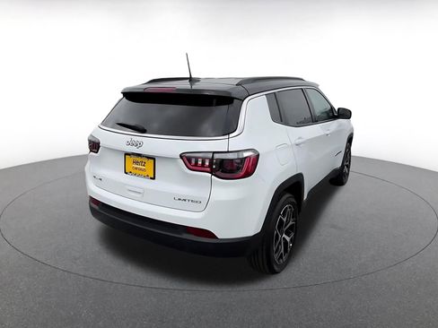 Used 2025 Jeep Compass Limited AWD/4WD image 14