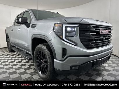 New 2025 GMC Sierra 1500 Elevation w/ Elevation Premium Package
