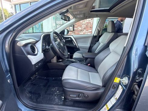 Used 2013 Toyota RAV4 Limited AWD/4WD image 11