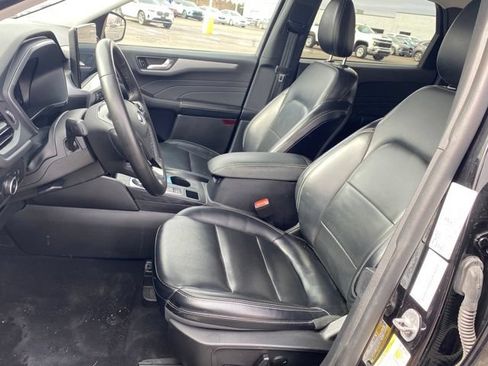 Used 2023 Ford Escape Platinum AWD/4WD image 15
