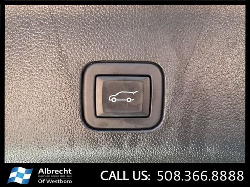 Used 2024 Chevrolet Tahoe Premier image 17