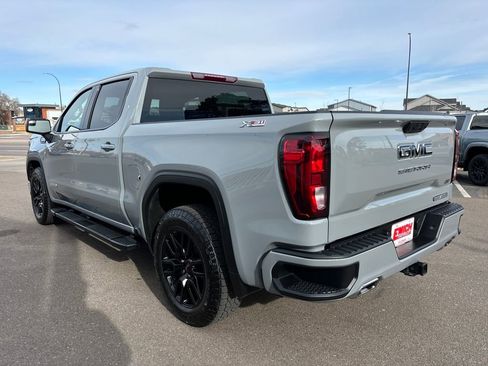 Used 2024 GMC Sierra 1500 Elevation w/ LPO, Elevation Black Package image 3
