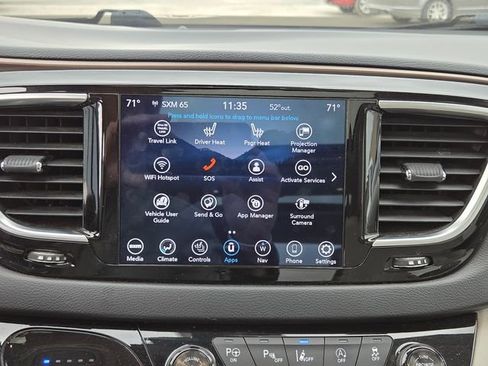 Used 2018 Chrysler Pacifica Touring-L Plus w/ Advanced Safetytec Group FWD image 8