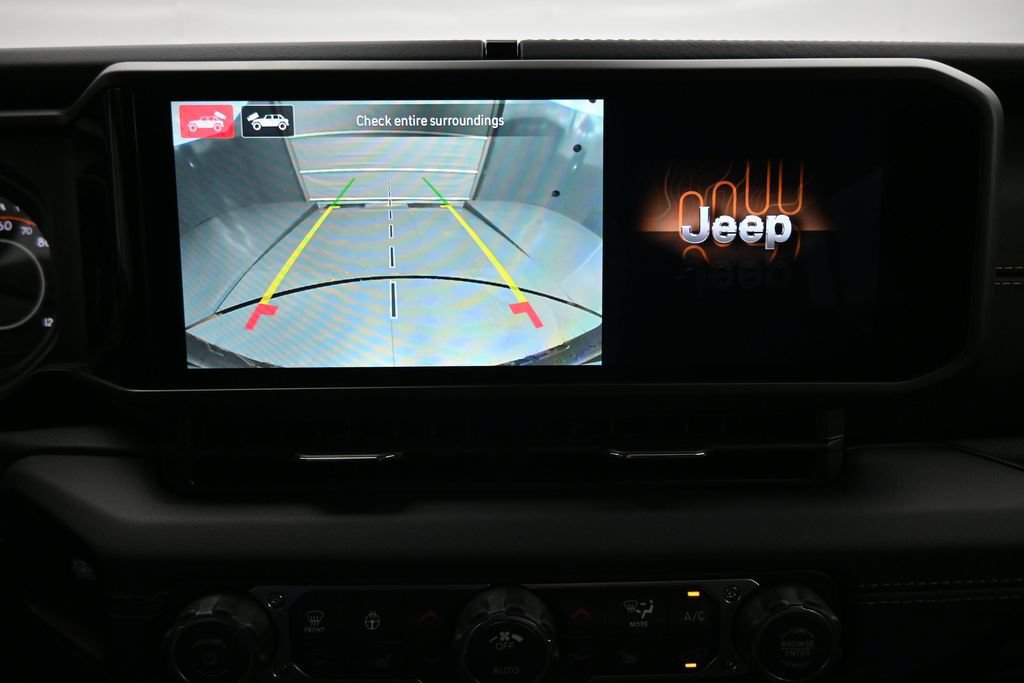 New 2027 Jeep Wrangler Unlimited Sahara AWD/4WD image 25