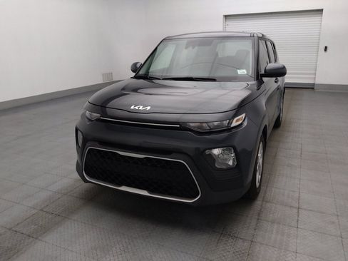 Used 2022 Kia Soul LX w/ Technology Package FWD image 15