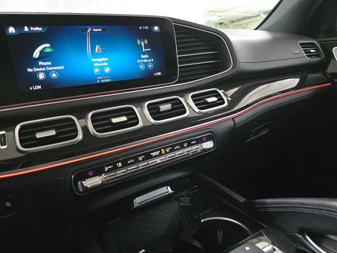 Certified 2020 Mercedes-Benz GLE 350 4MATIC image 33