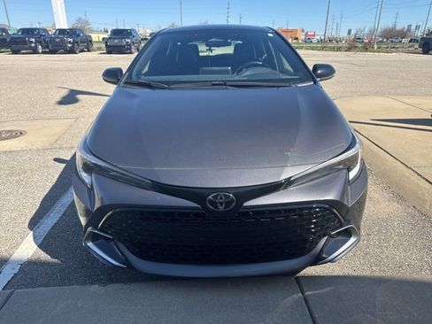 Used 2023 Toyota Corolla XSE FWD image 3
