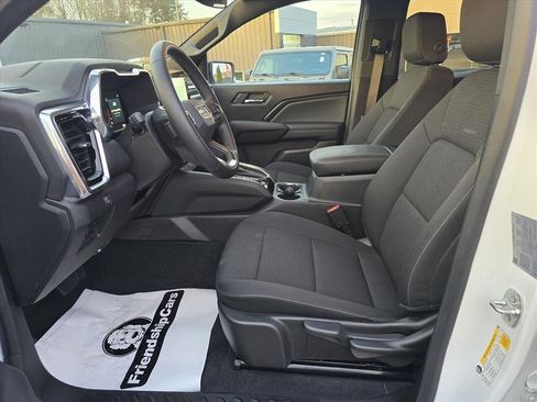 Used 2024 GMC Canyon Elevation w/ Trailering Package image 9