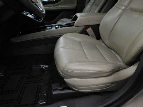 Used 2021 Lincoln Corsair FWD w/ Equipment Group 101A image 20