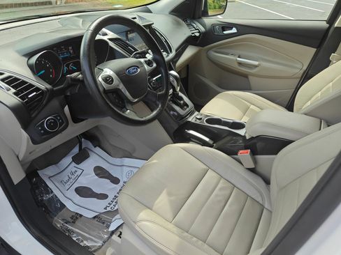 Used 2016 Ford Escape Titanium AWD/4WD image 5