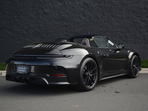 Certified 2026 Porsche 911 GTS image 7
