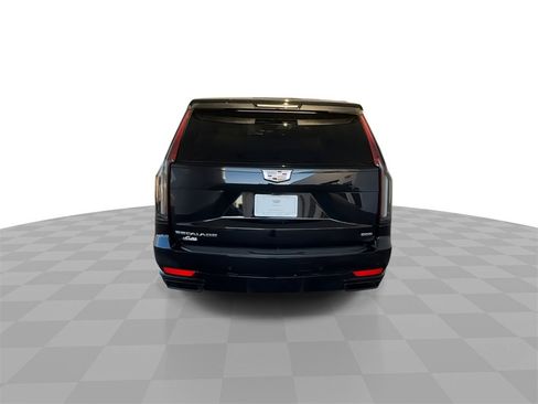 Certified 2023 Cadillac Escalade Sport Platinum image 7