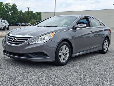 Used 2014 Hyundai Sonata GLS w/ Popular Equipment Group 2 FWD image 6