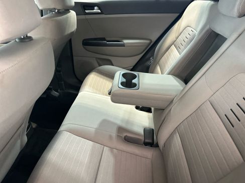Used 2019 Kia Sportage LX w/ LX Popular Package FWD image 5