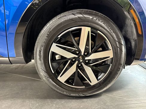 Certified 2021 Kia Sorento EX AWD/4WD image 14