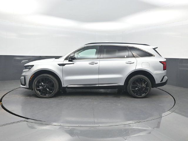 Used 2021 Kia Sorento SX FWD image 2