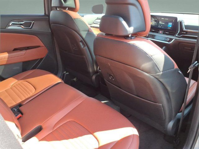 Used 2025 Kia Sportage SX FWD image 21