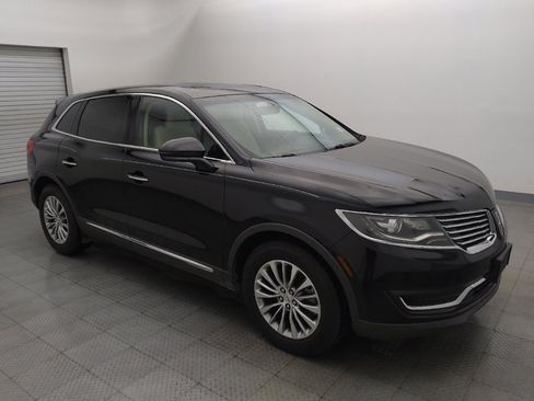 Used 2016 Lincoln MKX Select FWD image 11