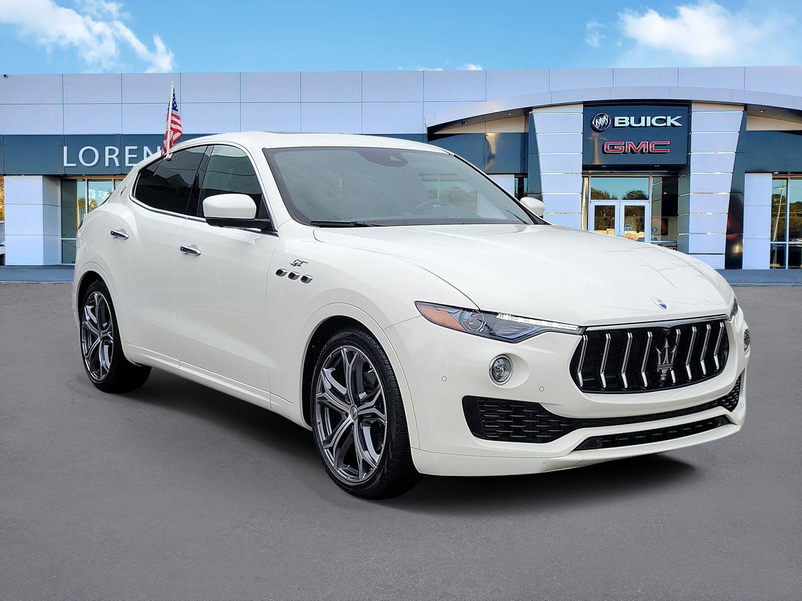 Used 2023 Maserati Levante GT AWD/4WD image 3
