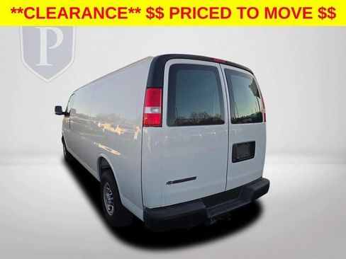 New 2025 Chevrolet Express 2500 Extended w/ Driver Convenience Package RWD image 9