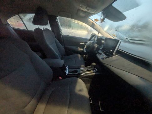 Used 2020 Toyota Corolla LE image 10