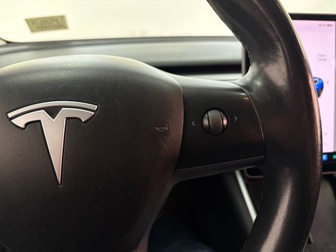 Used 2018 Tesla Model 3 Long Range image 24