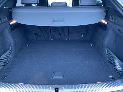 Used 2024 Audi SQ5 Premium Plus image 16