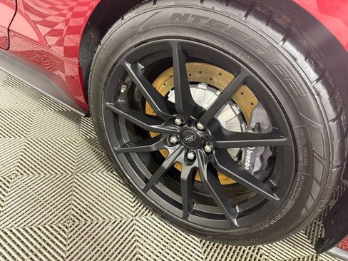 Used 2018 Ford Mustang Shelby GT350 image 11