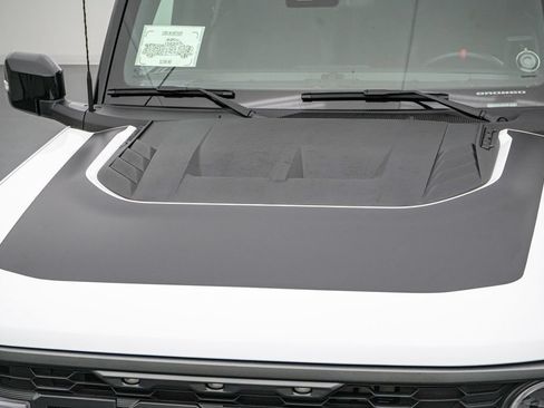 Certified 2026 Ford Bronco Raptor AWD/4WD image 10