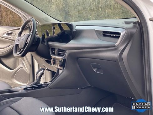 Used 2024 Buick Encore GX Sport Touring image 18